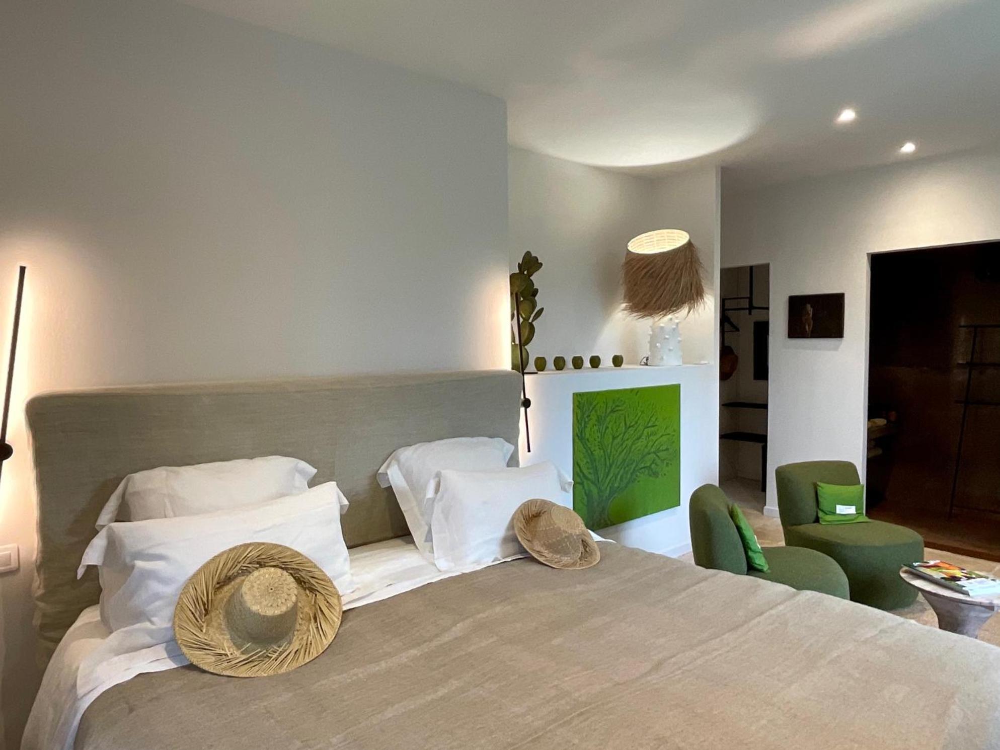 Provence Km28 Bed and Breakfast Gordes Εξωτερικό φωτογραφία